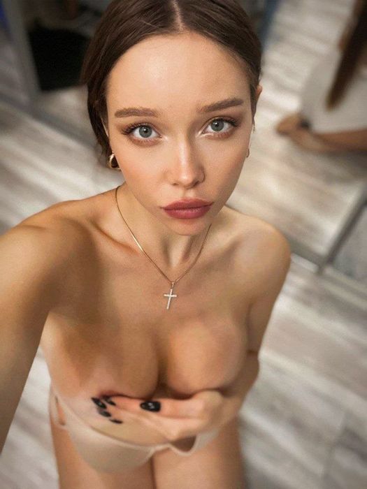 Разнообразие наслаждений: Как избежать рутинности в интимной жизни